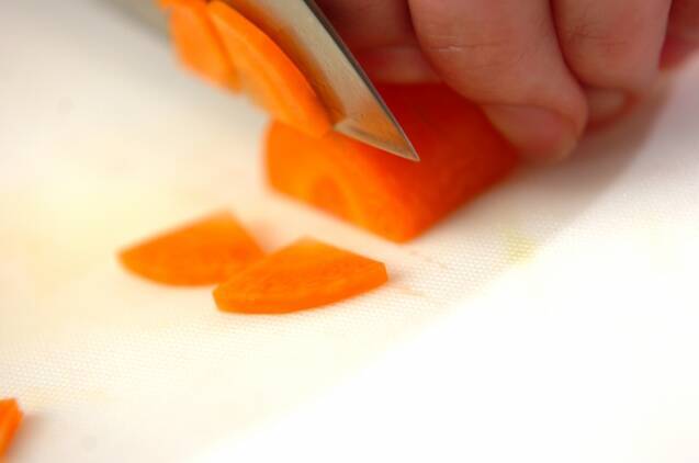 ちぎりレタスのスープの作り方の手順3