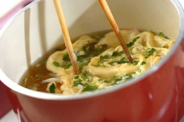 シラス干しのかきたま汁の作り方の手順2