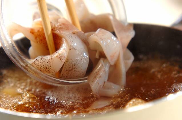 ご飯がすすむ！イカジャガの作り方の手順3