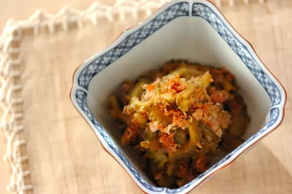 ほのかな苦み ゴーヤの佃煮 シンプルでハマる味わい