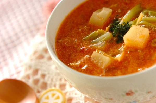 大満足の野菜スープレシピ18選！しっかり食べても低カロリー♩の画像