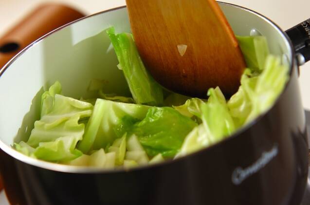 春野菜のトマトクリームスープの作り方の手順2