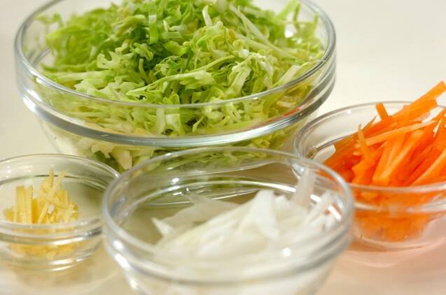 春キャベツのジンジャースープの作り方の手順1