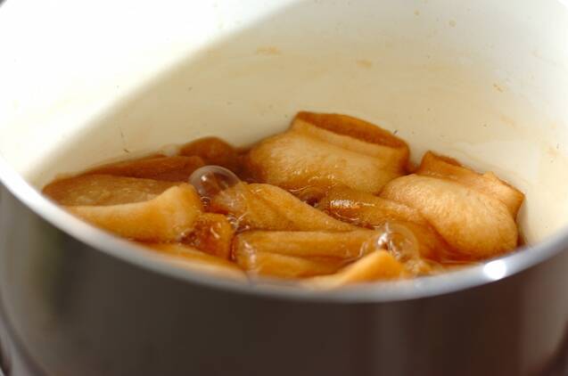 大根と丁字麩の煮物の作り方の手順5