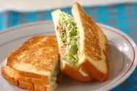 フライパンで作る！ホットサンド カリッと香ばしい