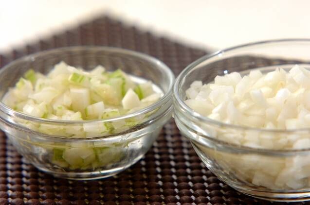 ナスのミートソーススパゲティーの作り方の手順2