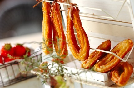 ストロベリー風味チュロス