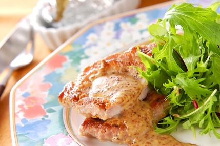 豚肉ソテー・ソース掛け