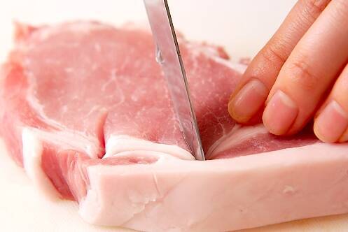 豚肉ソテー・ソース掛けの作り方の手順1