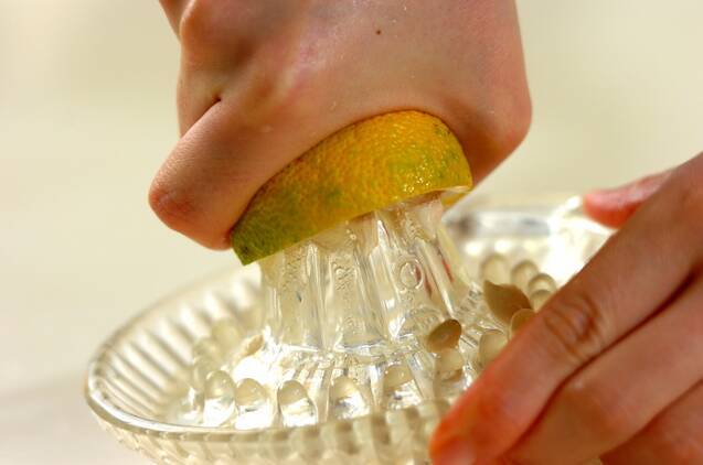 サーモンステーキユズバターしょうゆの作り方の手順3