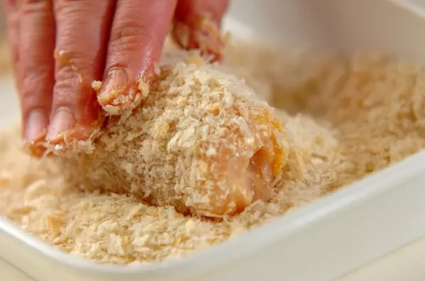 ささ身のいろいろロールフライの作り方2