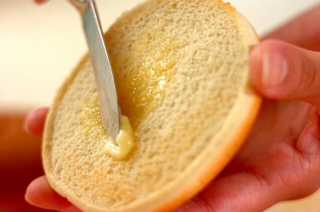 お月見チキンバーガーの作り方の手順6