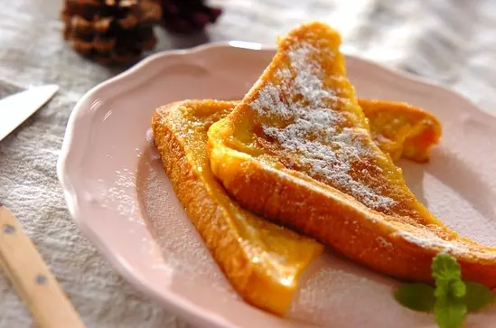 食パンで簡単 フレンチトースト 朝食にぴったり By湊 愛さん レシピ 作り方 E レシピ 料理のプロが作る簡単レシピ