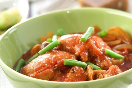 鶏肉のトマト煮