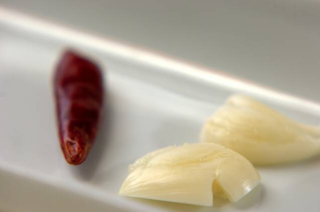 カボチャと豆のアヒージョの作り方の手順1