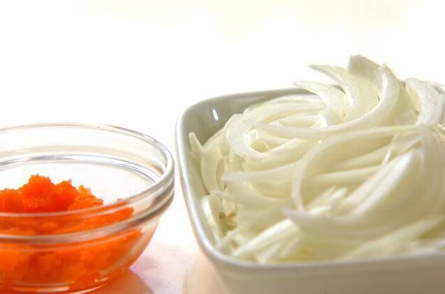 豚肉とホウレン草のカレーの作り方の手順2