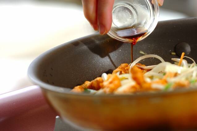 イカ天入り野菜炒めの作り方の手順3