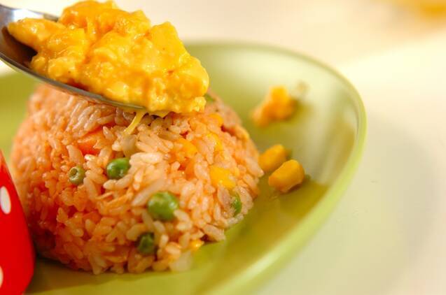 火を使わないでオムライスプレートの作り方の手順5