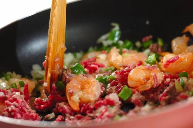 エビのピリ辛オムライスの作り方の手順3