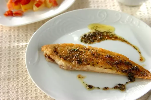 洋食屋さんの味 舌平目のムニエル レシピ 作り方 E レシピ 料理のプロが作る簡単レシピ