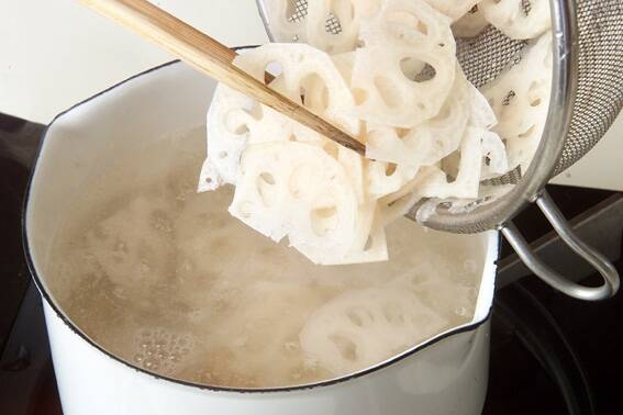 レンコンの明太マヨの作り方の手順1