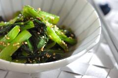 子どもにも人気！ごま油香る小松菜のナムル