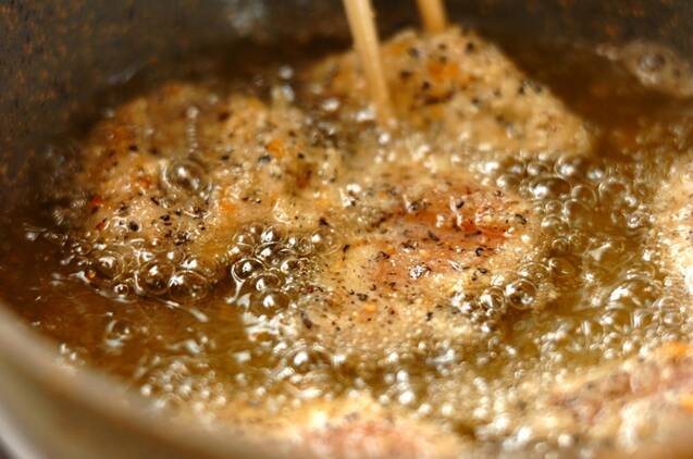 鶏ささ身のゴマ揚げの作り方の手順3