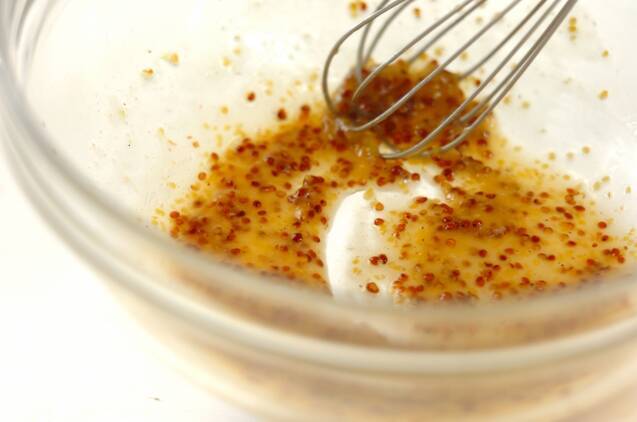 アボカドのサラダマスタードドレッシングの作り方の手順3