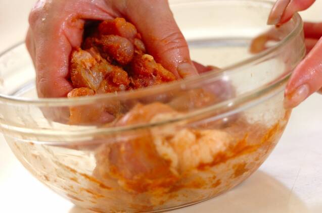 鶏もも肉のきな粉照り焼きの作り方の手順2