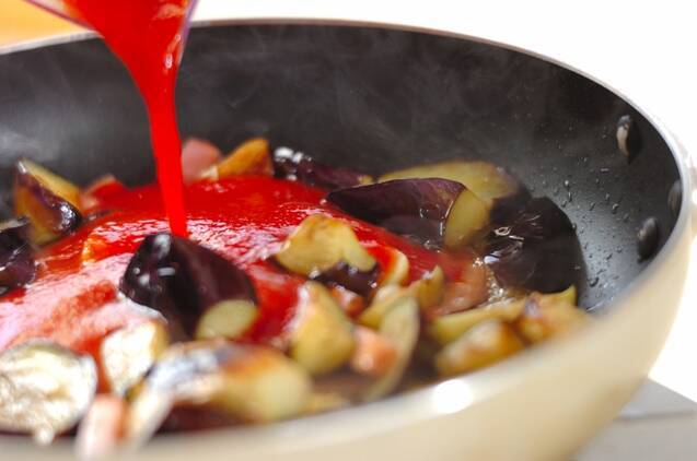 ナスのトマトソースパスタの作り方の手順4