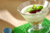 グラノーラパフェ