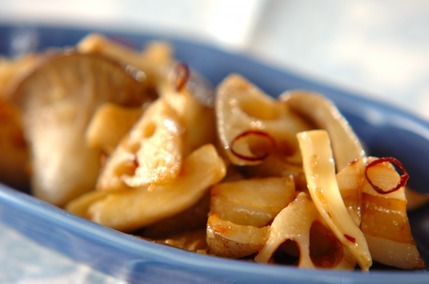 レンコンとエリンギのペペロンチーノ