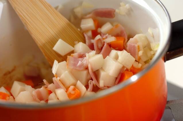 パスタ入りミネストローネの作り方の手順2