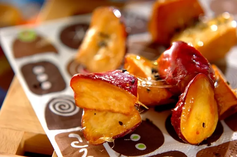 簡単 大学芋 カリカリホクホクに おやつにぴったり By近藤 瞳さん レシピ 作り方 E レシピ 料理のプロが作る簡単レシピ