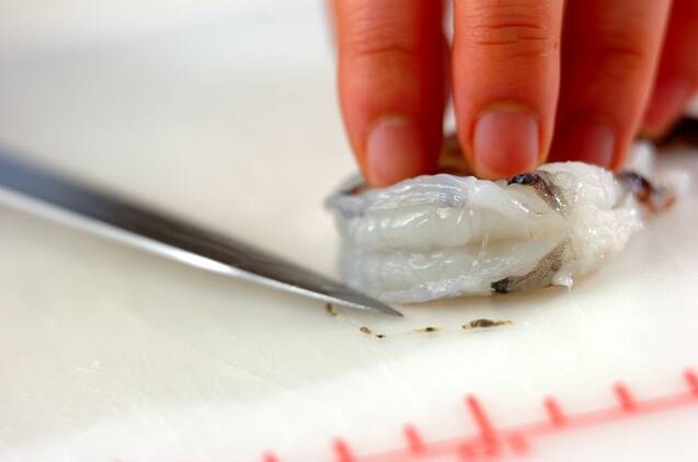 プリプリエビと豆腐のまろやかうま煮の作り方の手順1