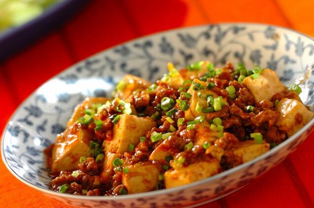 赤みそ仕立ての麻婆豆腐