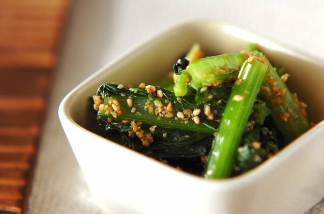青菜のゴマ和え