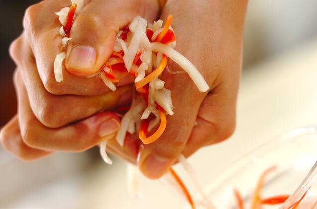 なますの中華風サラダの作り方の手順1