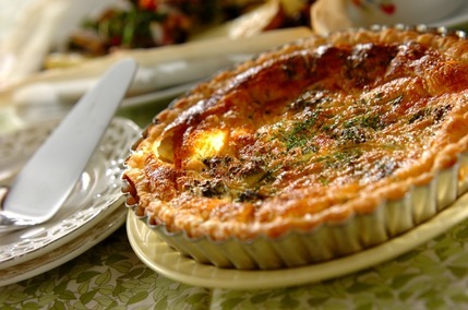 エビと菜の花のキッシュ