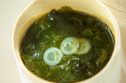 超かんたん！ワカメスープ