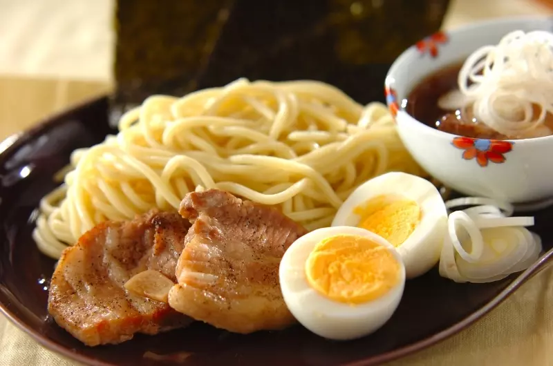 豚バラつけ麺 レシピ 作り方 E レシピ 料理のプロが作る簡単レシピ