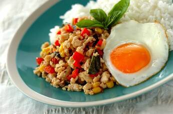 タイ料理の定番！手軽に本格ガパオライス　by 松本 知恵さん