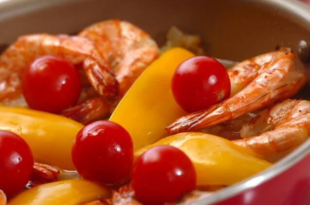 フライパンでふっくらパエリアの作り方の手順8