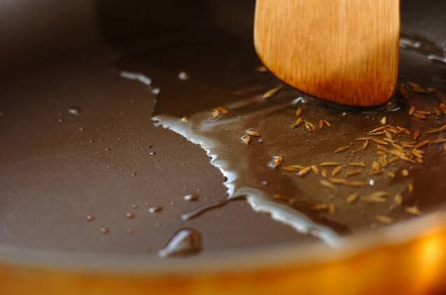 キャベツのココナッツ炒めの作り方の手順2