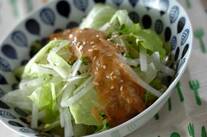 梅ゴマドレッシングのサラダ