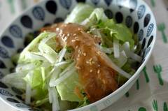 梅ゴマドレッシングのサラダ