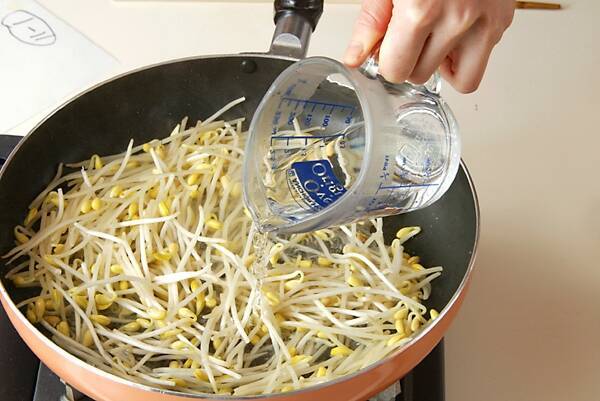 ビビンバ風混ぜご飯の作り方の手順7