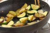 ナスとズッキーニのトマト煮の作り方2