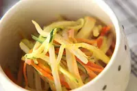 モヤシのサラダ