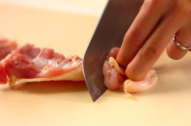 鶏のエスニック丼の作り方の手順1